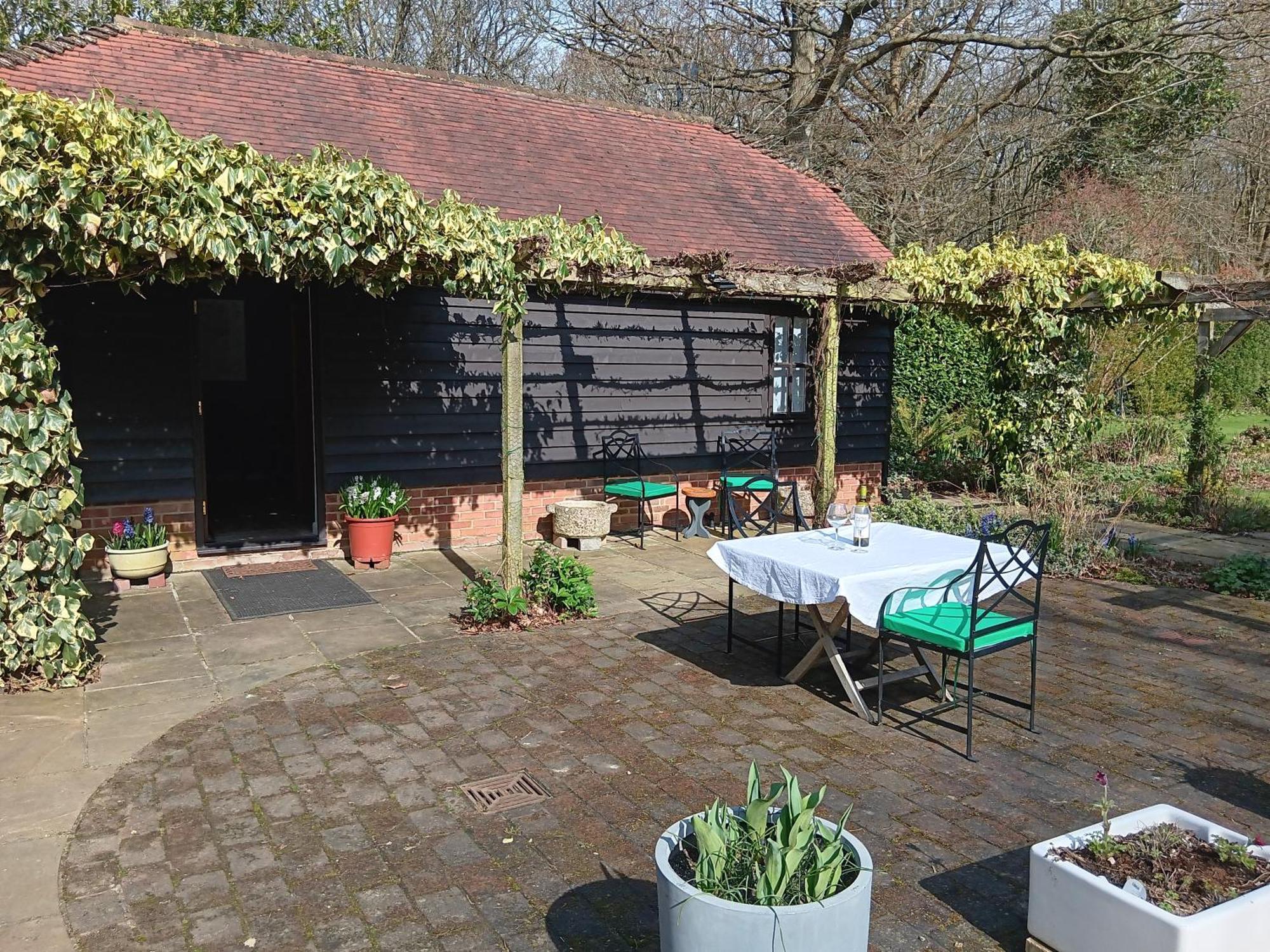 Villa The Barn - Quiet Location à Ashford  Extérieur photo